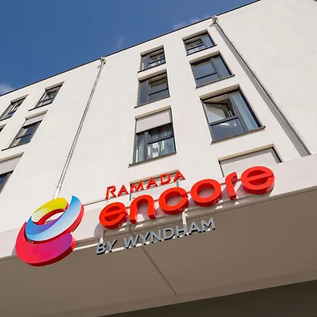 Ramada Encore By Wyndham Munich Messe-3